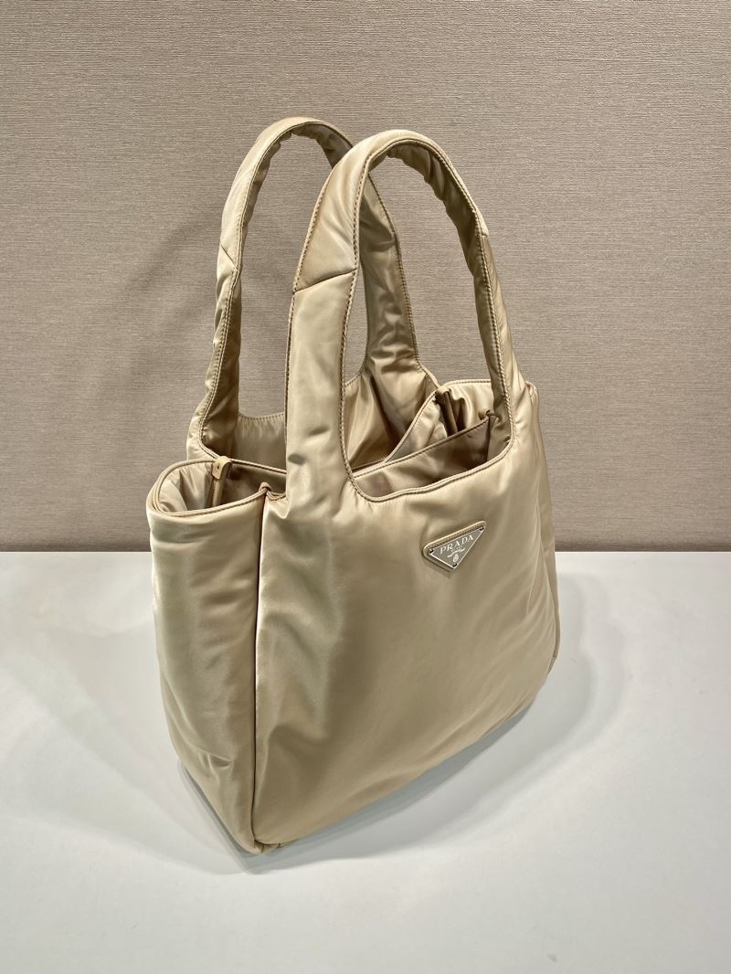 Pra*a tote bags